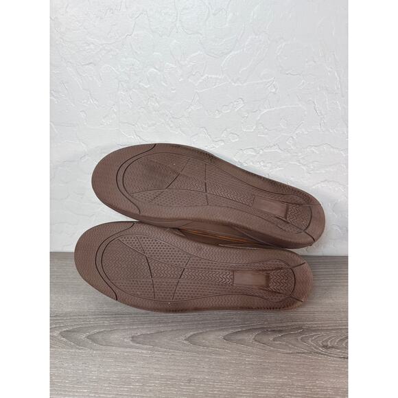 The Bradford Exchange U.S. Army Pride Men\'s Faux Suede Moccasin Sleepers- Size 9